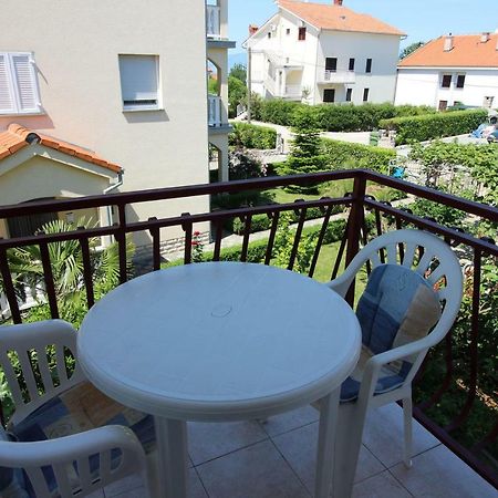 Apartment Arnie Njivice Esterno foto